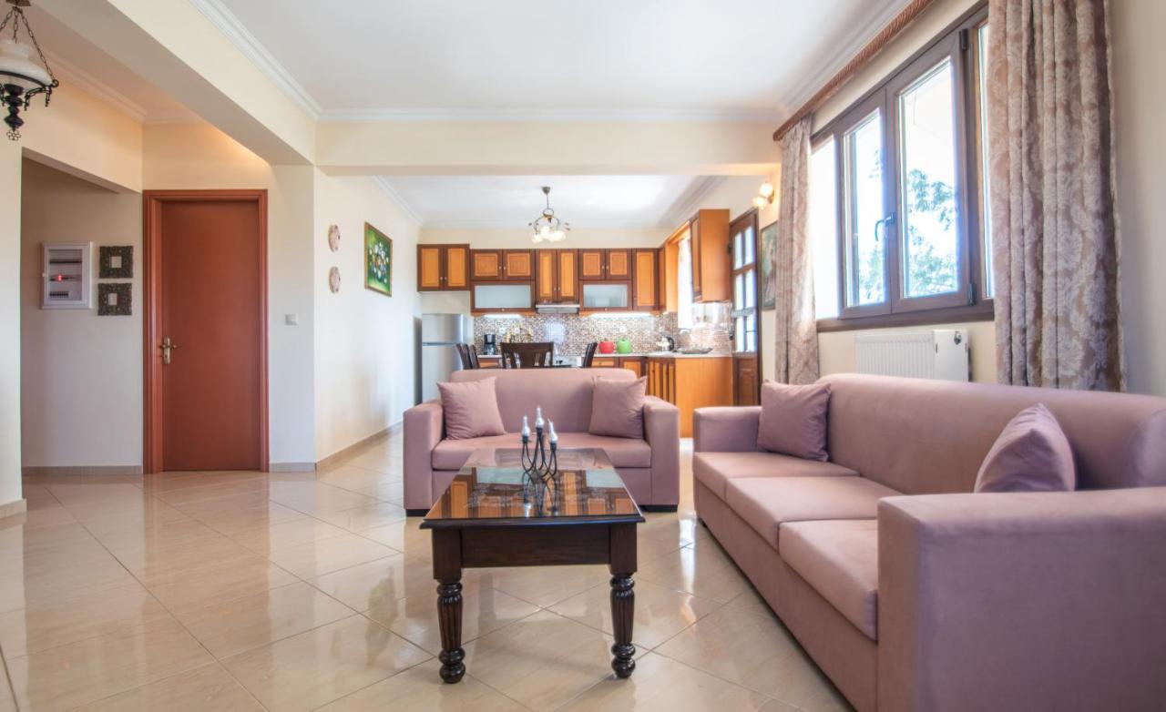 Lagoon Villa Zakynthos Town